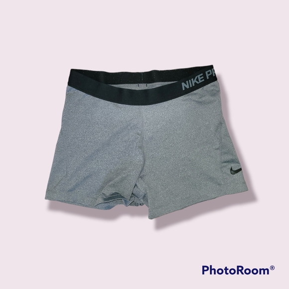 Nike Pants - Gray Nike Pro Compression Shorts/Booty Shorts - size XL